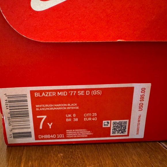 Nike Blazer Mid ‘77 - Picture 3 of 3